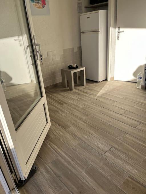 Maisonnette Les Marines D'helios T2 Holiday home *