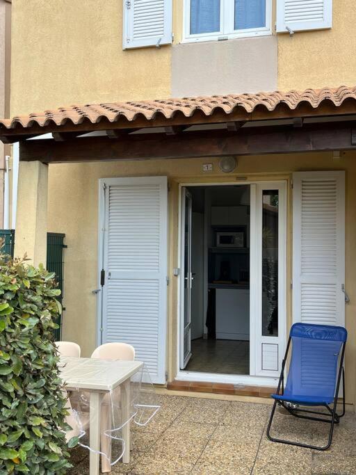 Maisonnette Les Marines D'helios T2 *